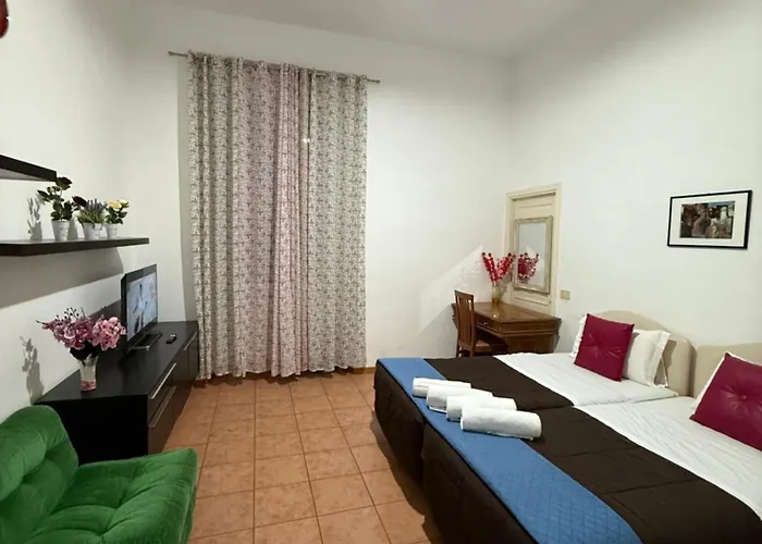 Niam House Volturno * Roma